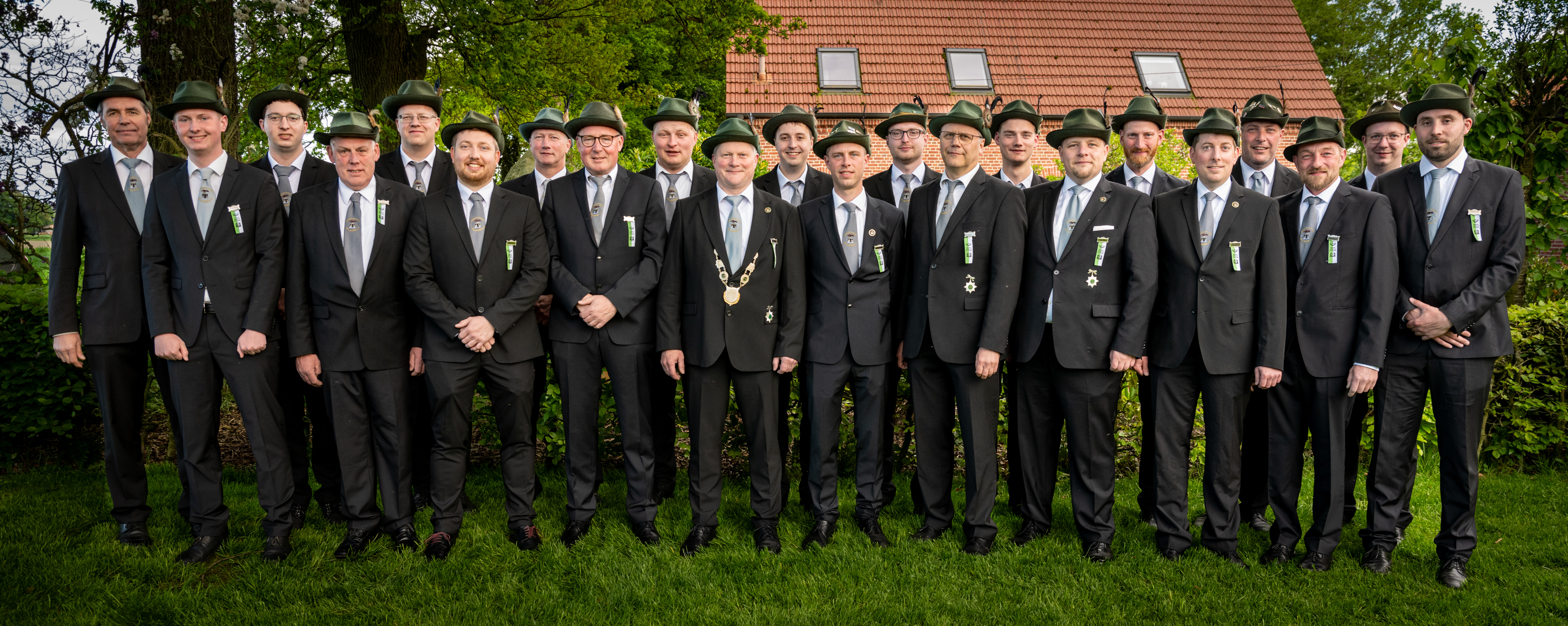 Foto des Vorstands vor dem Königsball 2024